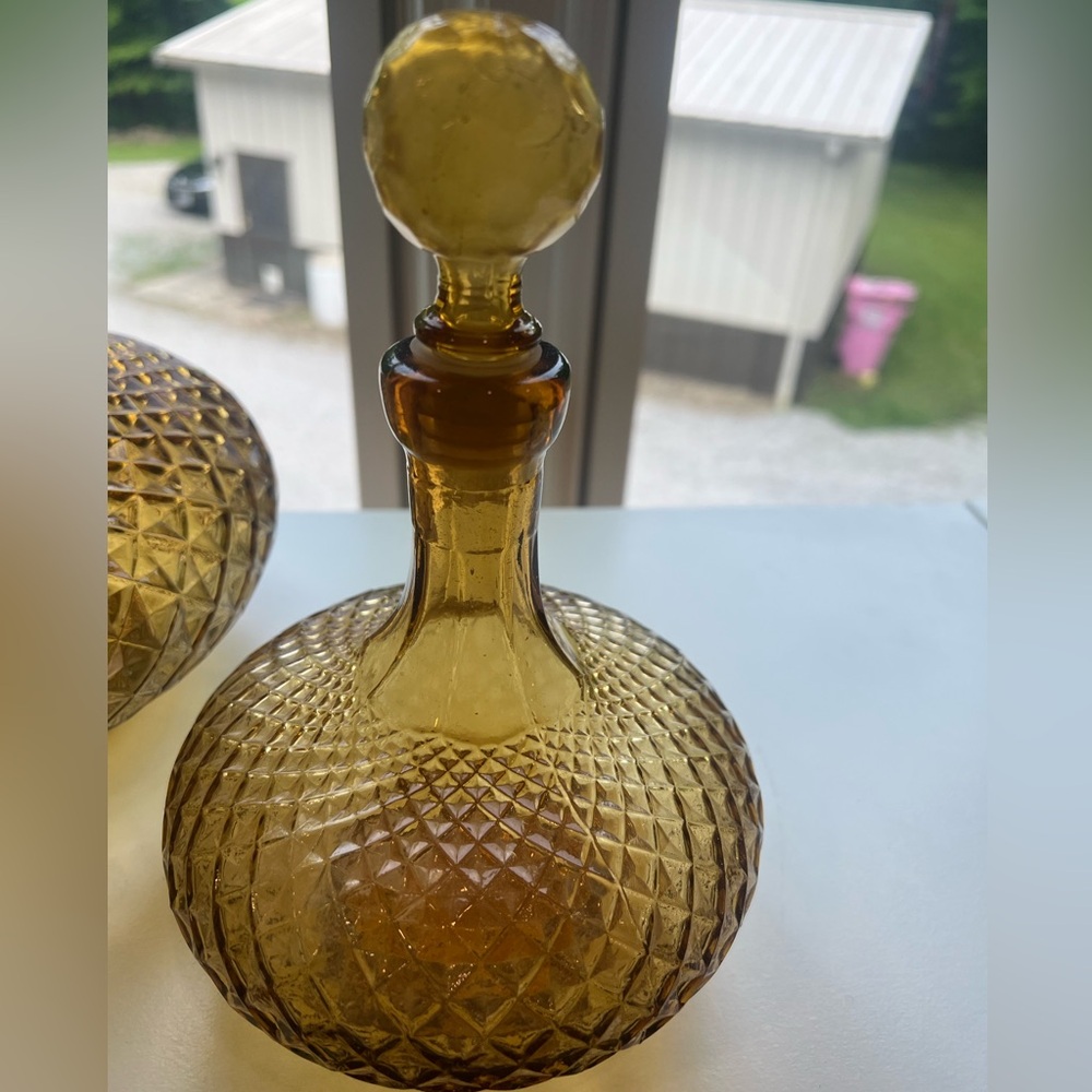 MCM 8.5” Empoli genie bottle decanter